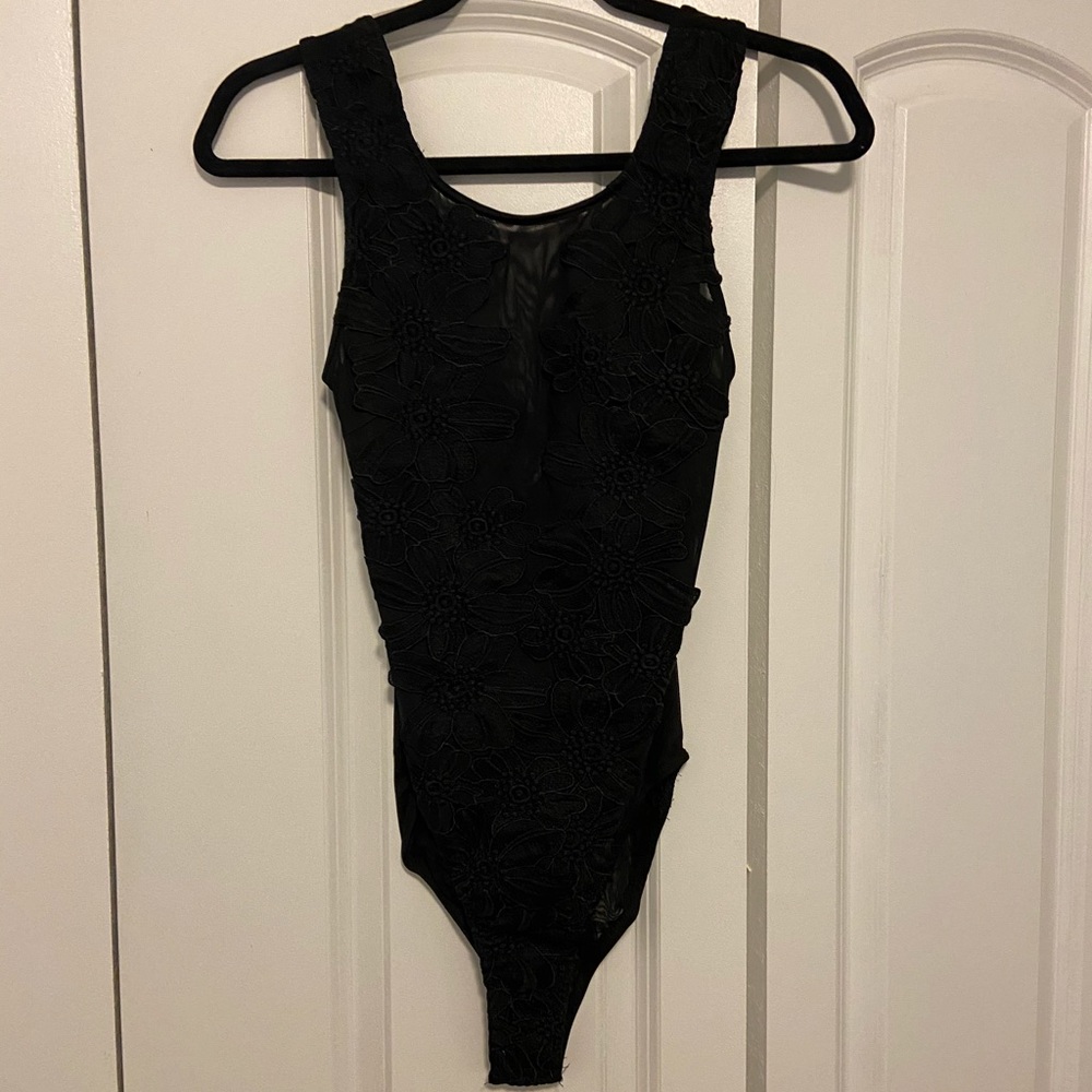 LF black leotard